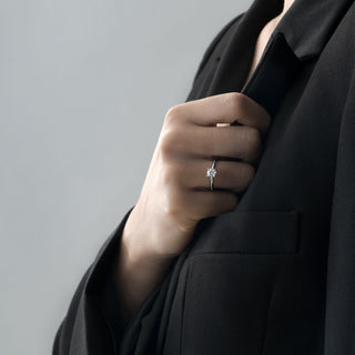 Anello Fabiani solitario in oro 18Kt con diamante 0,70Ct - Fabiani Gioiellerie