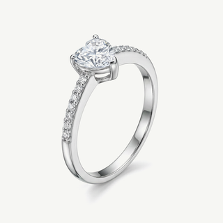 Anello Fabiani in oro bianco 18kt con zircone cuore e zirconi brillanti