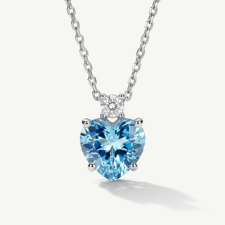 Girocollo in oro bianco 9kt con cuore e diamanti