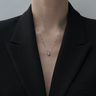 Collana Fabiani punto luce in oro bianco 18Kt con diamante taglio brillante - Fabiani Gioiellerie