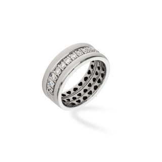 Anello Fabiani fascia in oro bianco con diamanti